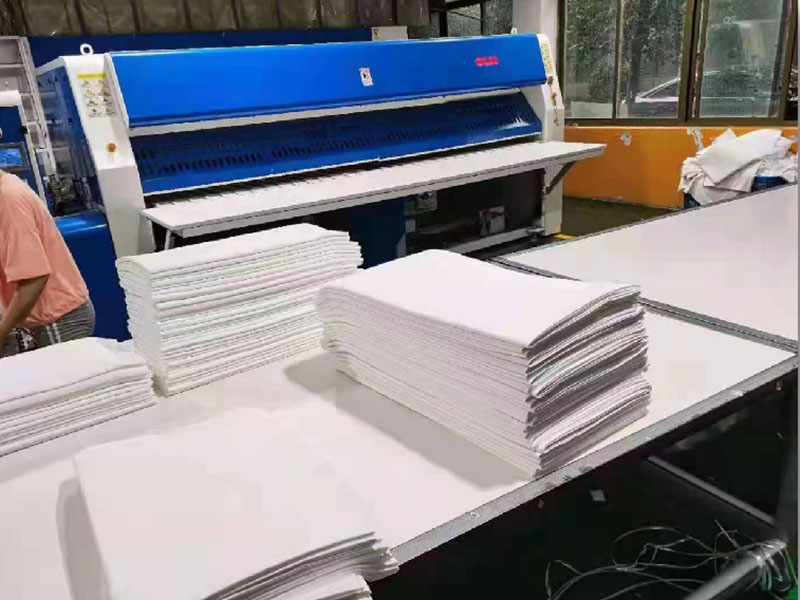 肇州高速熨烫机-01